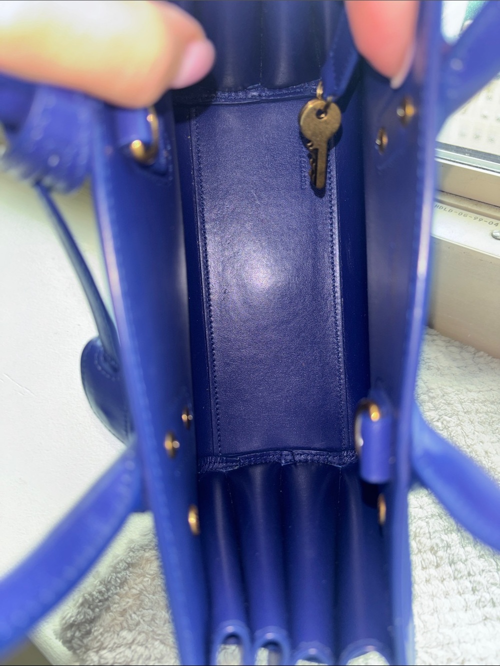 Saint Laurent Nano Sac De Jour Style Satchel - Picture 13 of 16